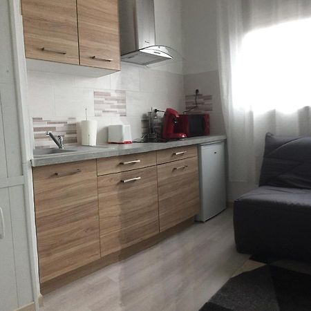 Appartement 12 Aire-sur-lʼAdour Exterior foto